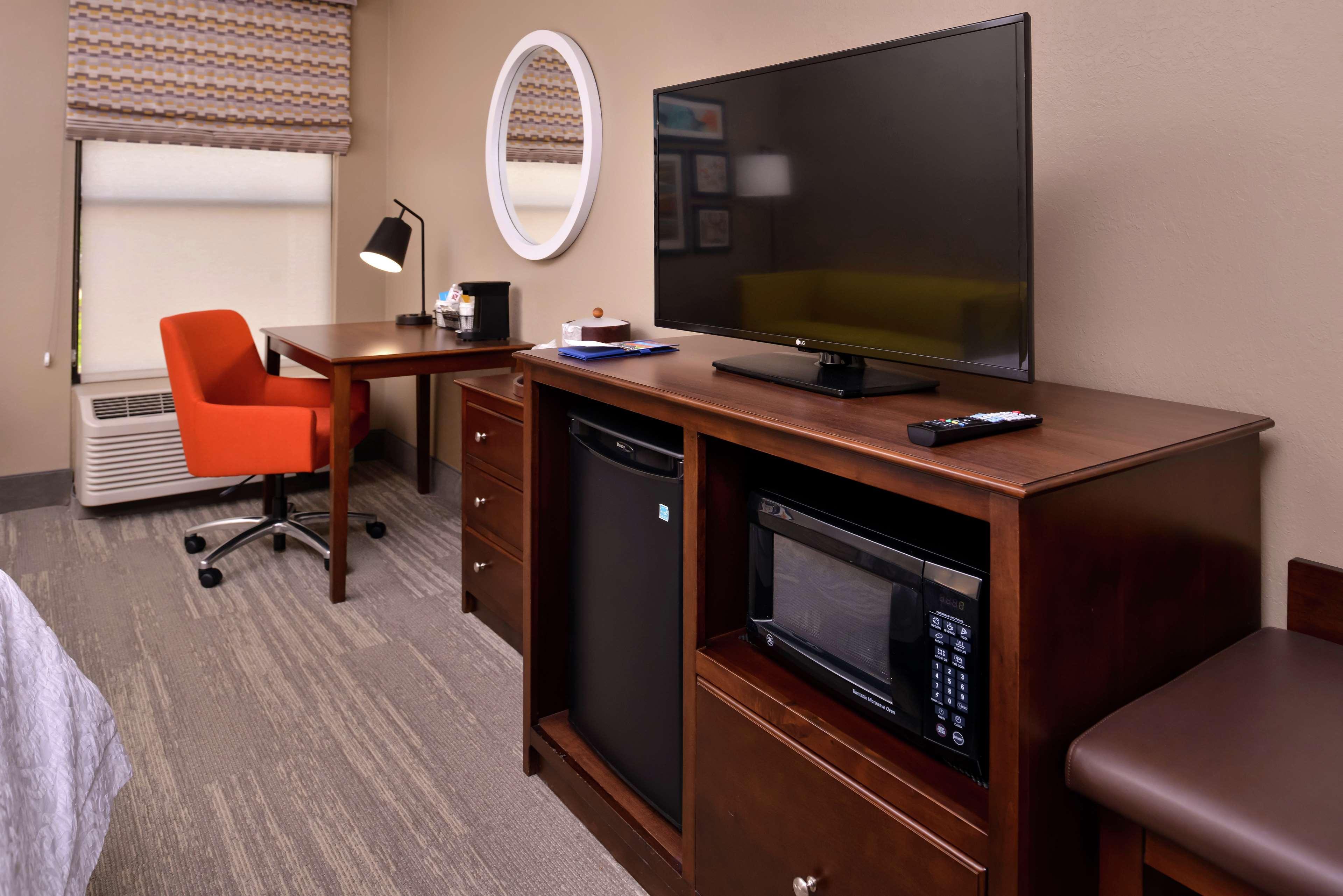Hampton Inn Florence Midtown Near University Of North Alabama Exterior photo