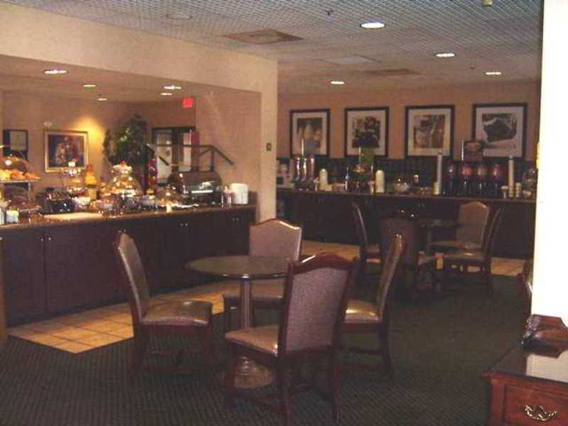 Hampton Inn Florence Midtown Near University Of North Alabama Restaurant photo